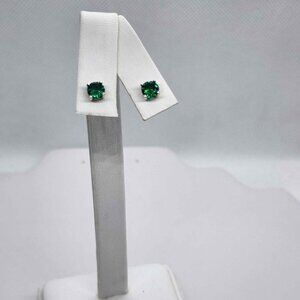 NEW Sterling Silver 925 Green GemStone Studs - Earrings